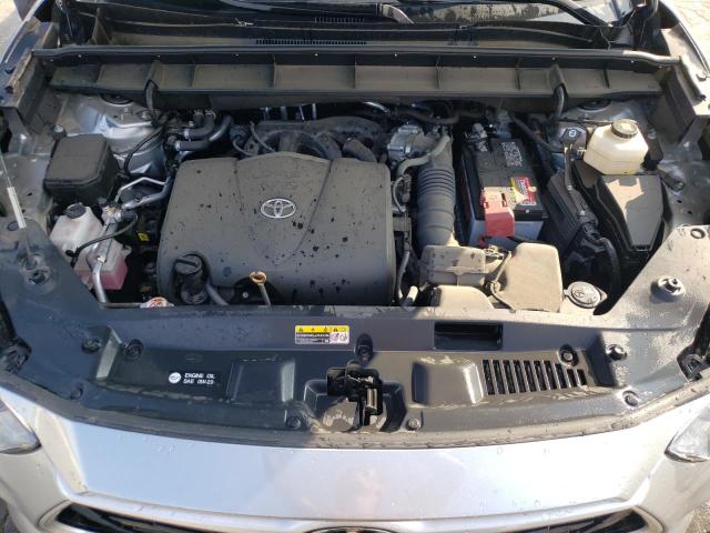 5TDBZRBH8LS501547 - 2020 TOYOTA HIGHLANDER L SILVER photo 12