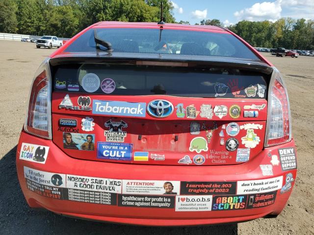 JTDKN3DU9F0405999 - 2015 TOYOTA PRIUS RED photo 6