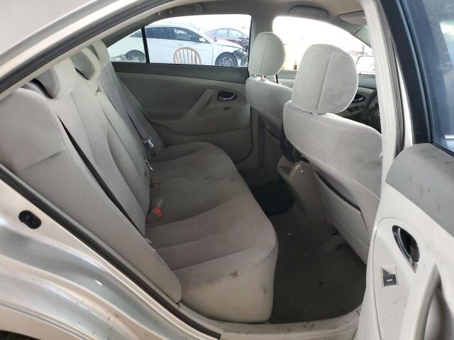 4T4BF3EK2AR028980 - 2010 TOYOTA CAMRY BASE SILVER photo 10