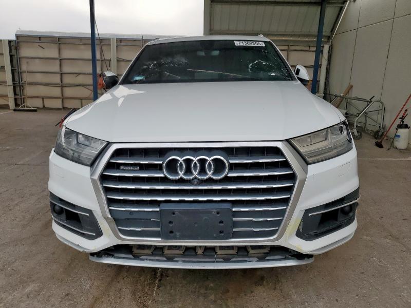 WA1LAAF72HD033374 - 2017 AUDI Q7 PREMIUM PLUS WHITE photo 5