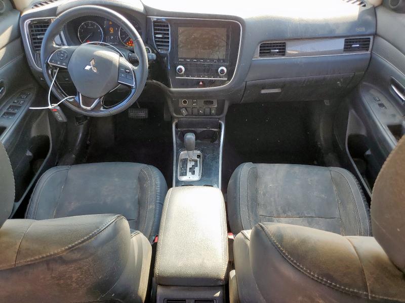 JA4AZ3A30LZ026922 - 2020 MITSUBISHI OUTLANDER SE SILVER photo 8
