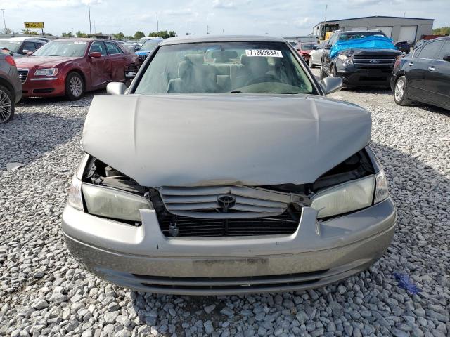 4T1BG22K3XU559989 - 1999 TOYOTA CAMRY CE GRAY photo 5