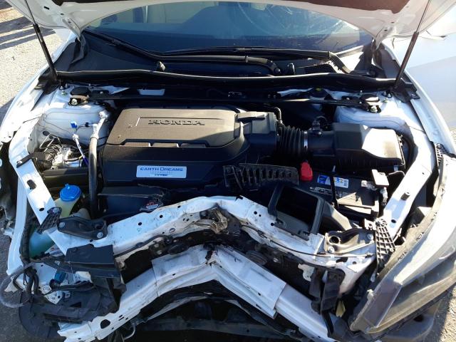 1HGCR3F88FA004884 - 2015 HONDA ACCORD EXL WHITE photo 11