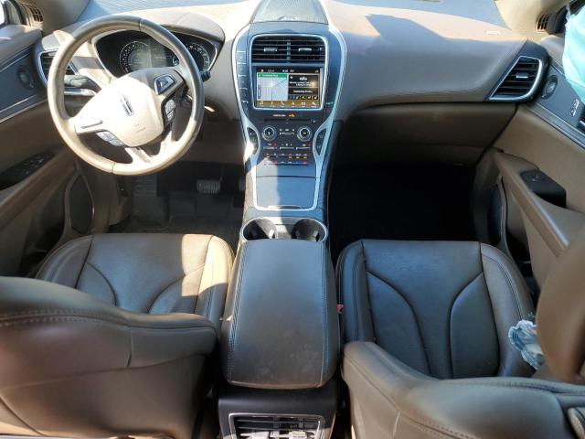 2LMPJ6LP8HBL28686 - 2017 LINCOLN MKX RESERVE Ոսկեգույն լուսանկար 8