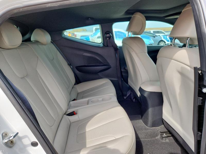 KMHTH6AB9KU004399 - 2019 HYUNDAI VELOSTER TURBO 白色 照片 10