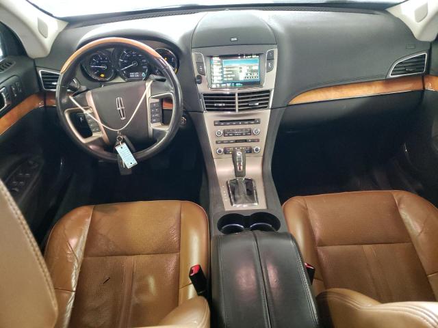 2LMHJ5AT9ABJ10793 - 2010 LINCOLN MKT WHITE photo 8