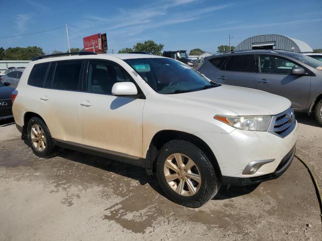 5TDZK3EH0DS134138 - 2013 TOYOTA HIGHLANDER BASE Ақ фото 4