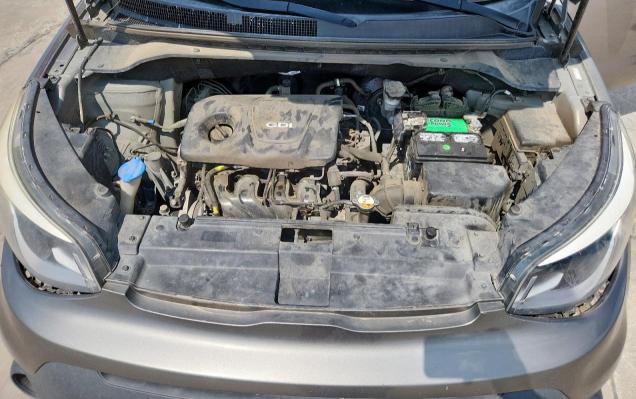 KNDJN2A2XK7693512 - 2019 KIA SOUL Серый фото 11