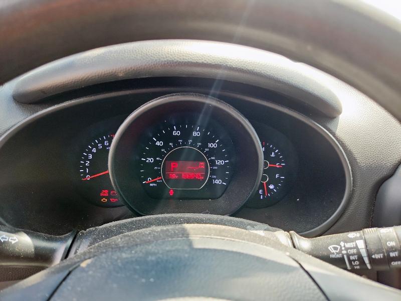 KNDJN2A2XK7693512 - 2019 KIA SOUL Серый фото 9