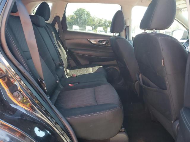 KNMAT2MT1JP612504 - 2018 NISSAN ROGUE S أسود صورة 11