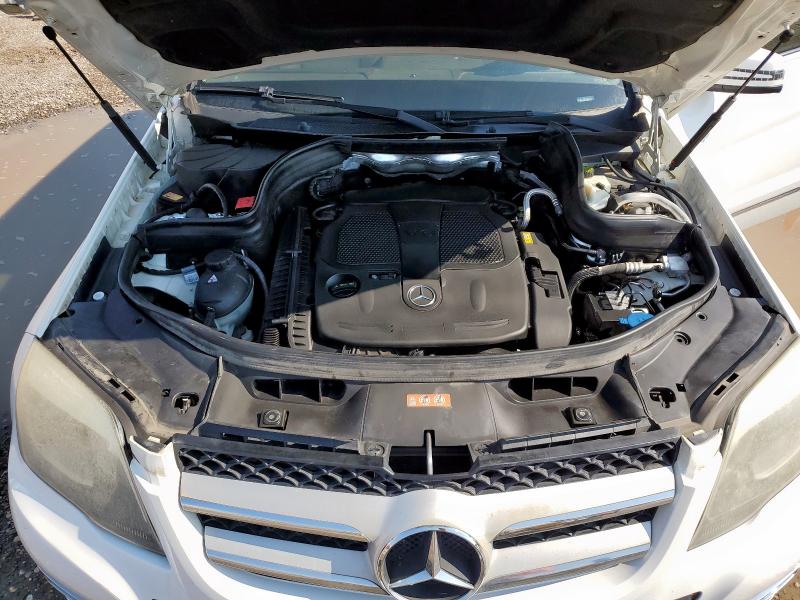 WDCGG5HB4EG193713 - 2014 MERCEDES-BENZ GLK 350 WHITE photo 11