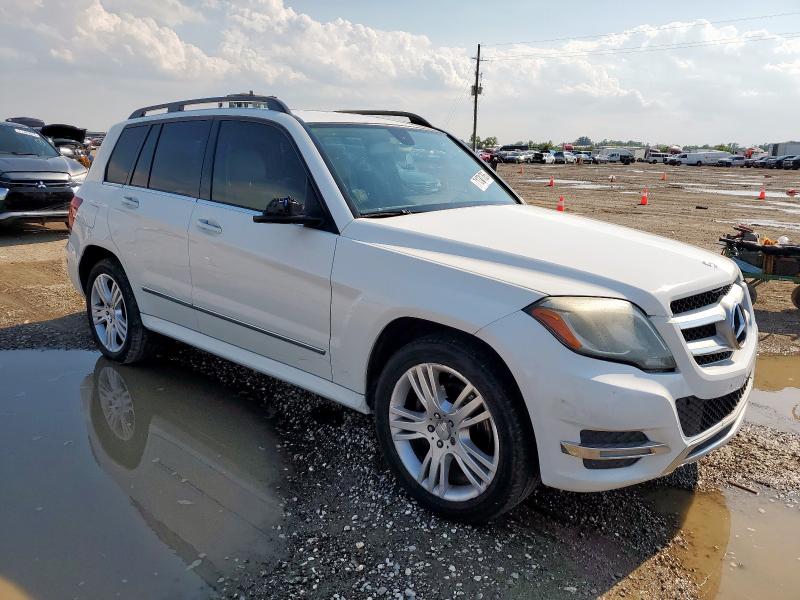 WDCGG5HB4EG193713 - 2014 MERCEDES-BENZ GLK 350 WHITE photo 4