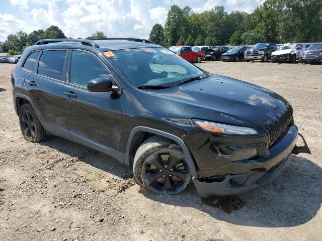 1C4PJLCB1JD596417 - 2018 JEEP CHEROKEE LATITUDE შავი ფოტო 4