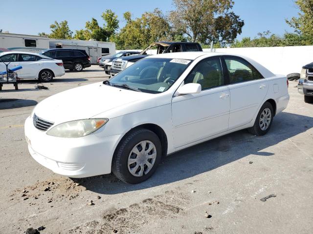 2005 TOYOTA CAMRY LE, 