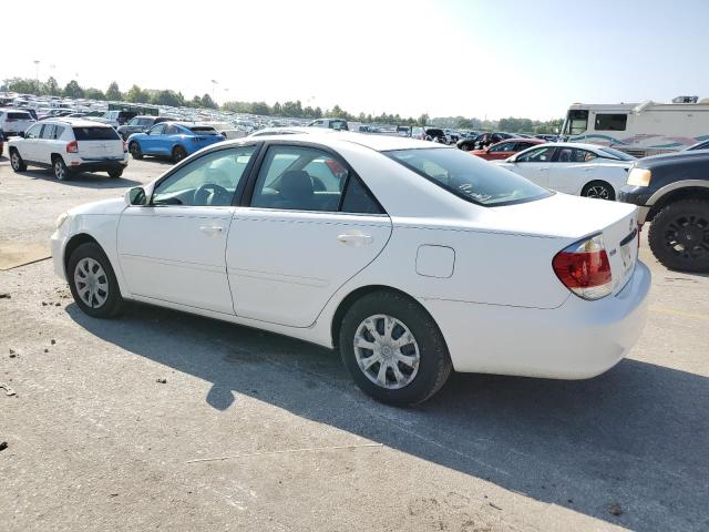 4T1BE32K45U007619 - 2005 TOYOTA CAMRY LE თეთრი ფოტო 2
