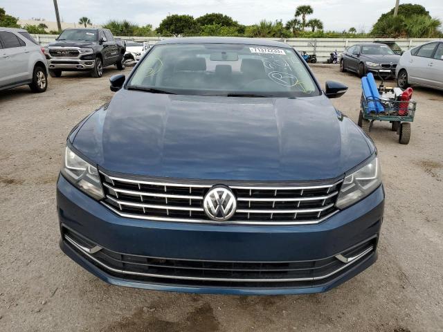 1VWAA7A3XJC016898 - 2018 VOLKSWAGEN PASSAT S BLUE photo 5