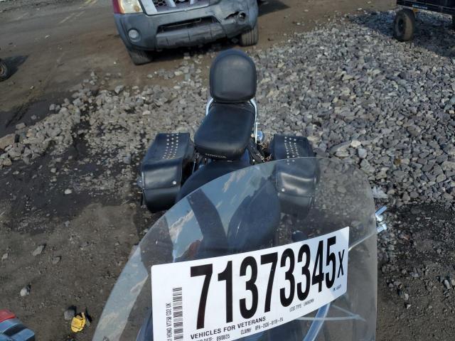 JH2RC44661M453478 - 2001 HONDA VT750 CD2 BLUE photo 5