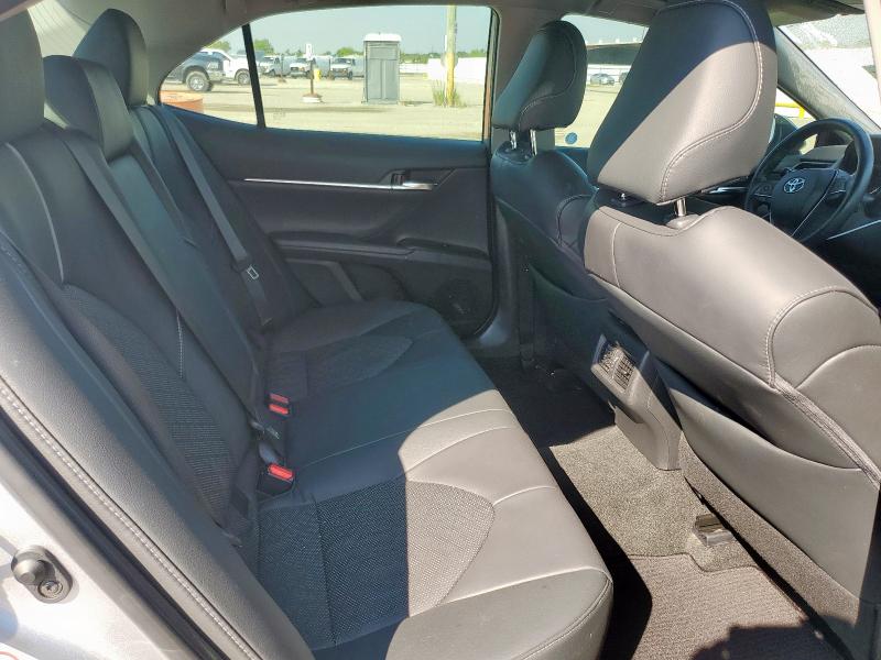 4T1B61HK9KU207383 - 2019 TOYOTA CAMRY XSE SILVER photo 10