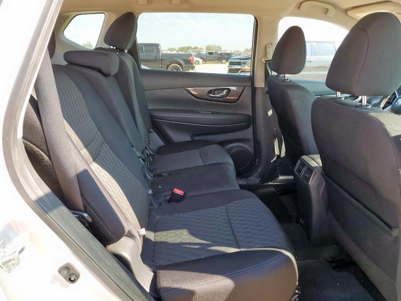 5N1AT2MTXKC768562 - 2019 NISSAN ROGUE S SILVER photo 10