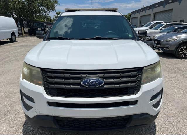 1FM5K8AR1HGD06781 - 2017 FORD EXPLORER POLICE INTERCEPTOR WHITE photo 5