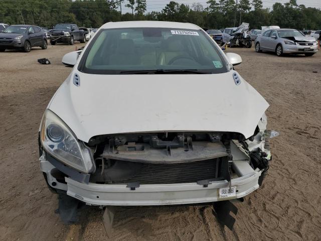 1G4PS5SK6D4181636 - 2013 BUICK VERANO WHITE photo 5