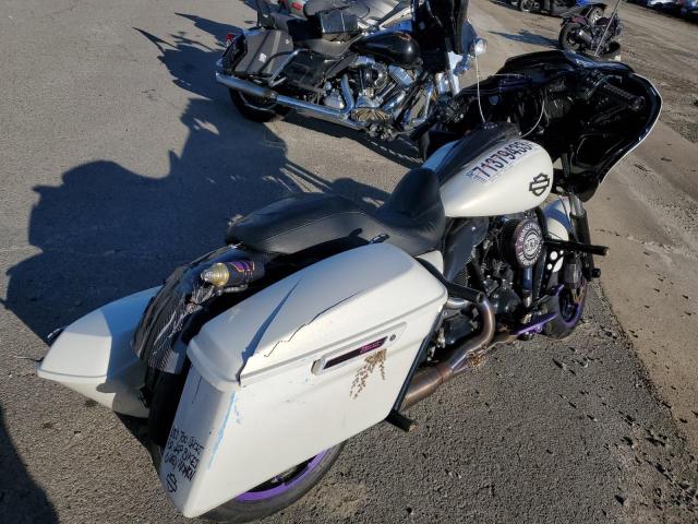 1HD1KTC1XJB628205 - 2018 HARLEY-DAVIDSON FLTRXS ROAD GLIDE SPECIAL WHITE photo 4