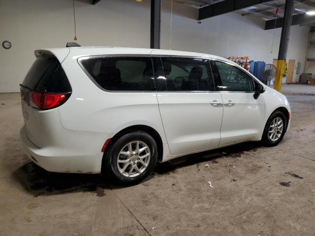 2C4RC1CG6PR520085 - 2023 CHRYSLER VOYAGER LX WHITE photo 3