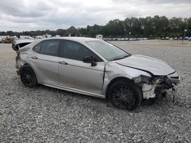 4T1B11HK9KU242634 - 2019 TOYOTA CAMRY L SILVER photo 4