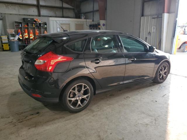 1FADP3K20EL337339 - 2014 FORD FOCUS SE BLACK photo 3