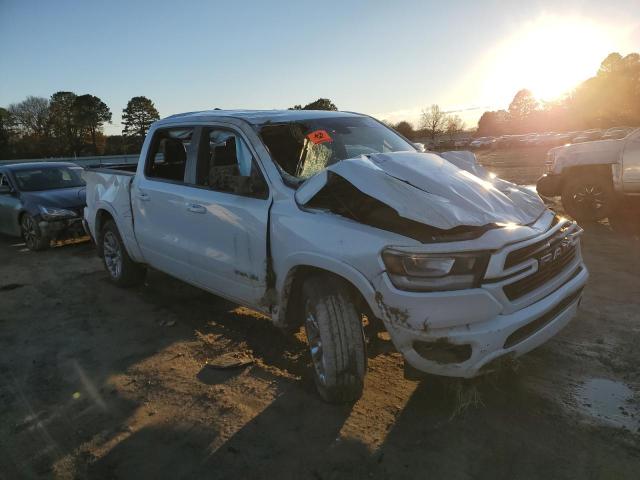 1C6SRFJT4KN862418 - 2019 RAM 1500 LARAMIE WHITE photo 4