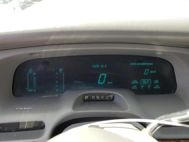 1LNLM81W2VY694200 - 1997 LINCOLN TOWN CAR EXECUTIVE SILVER photo 9