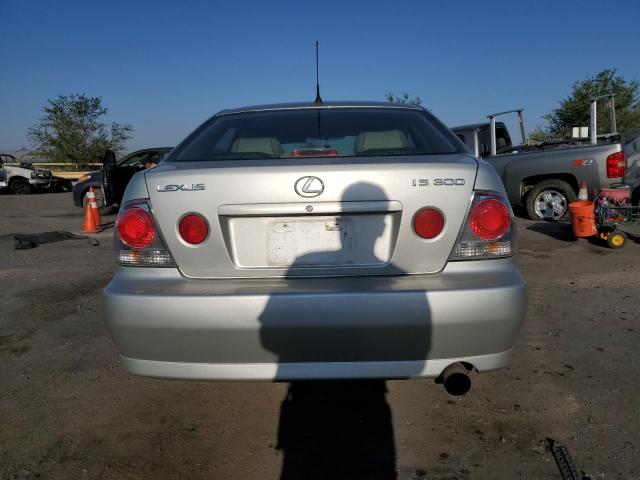 JTHBD192120044033 - 2002 LEXUS IS 300 SILVER photo 6