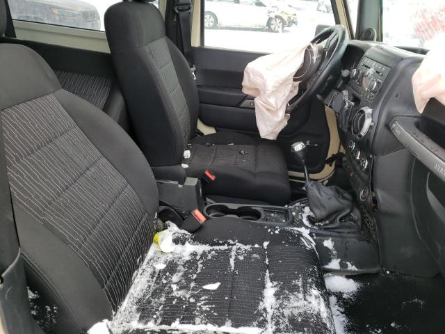 1J4AA2D18BL524573 - 2011 JEEP WRANGLER SPORT ბეჟი ფოტო 7