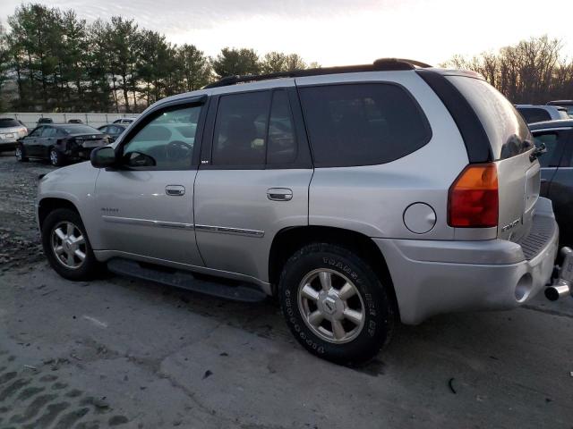 1GKDT13S062353142 - 2006 GMC ENVOY SILVER photo 2