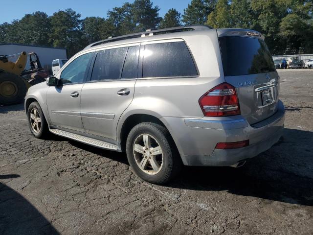 4JGBF22E98A385281 - 2008 MERCEDES-BENZ GL 320 CDI SILVER photo 2