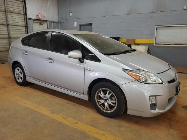 JTDKN3DUXA0158162 - 2010 TOYOTA PRIUS SILVER photo 4