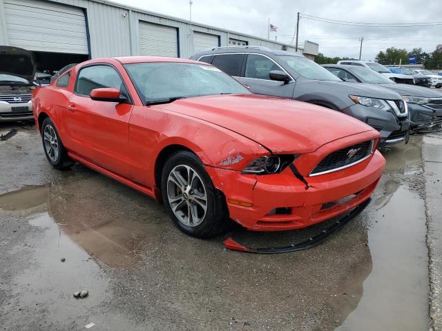 1ZVBP8AM5E5261264 - 2014 FORD MUSTANG RED photo 4
