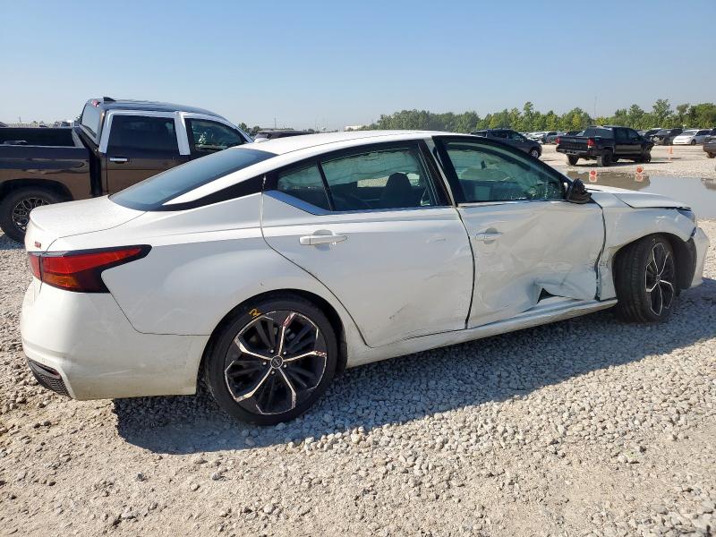 1N4BL4CV1PN330487 - 2023 NISSAN ALTIMA SR WHITE photo 3