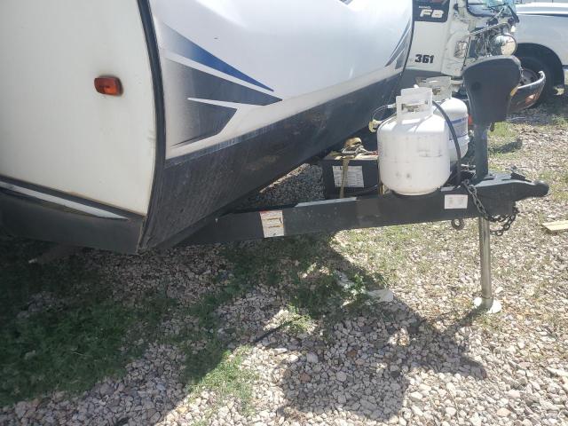 4YDT24026JB454580 - 2018 OUTB TRAVEL TRL WHITE photo 9