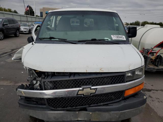 1GA2GYDG1A1136684 - 2010 CHEVROLET EXPRESS G3 LT WHITE photo 5