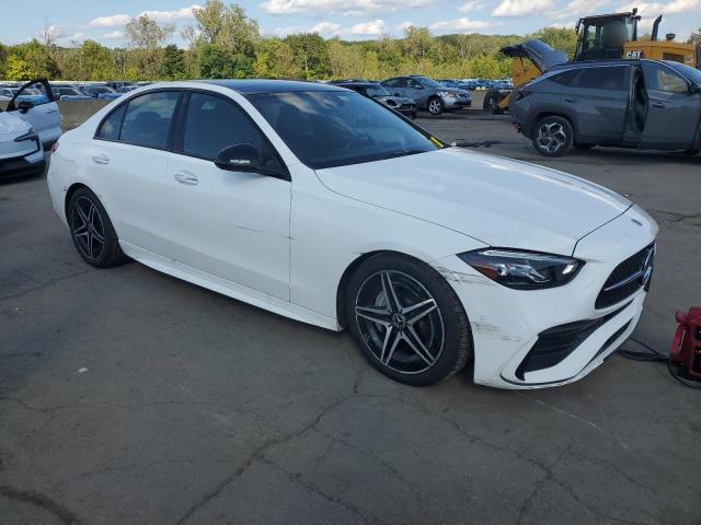 W1KAF4HB4NR050876 - 2022 MERCEDES-BENZ C 300 4MATIC WHITE photo 4
