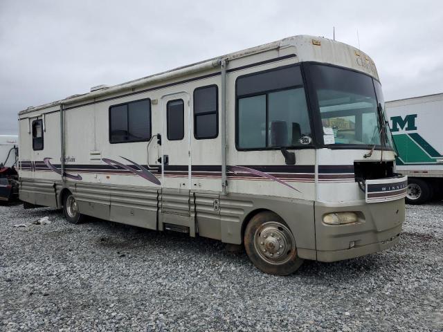 1999 FREIGHTLINER CHASSIS X LINE MOTOR HOME, 