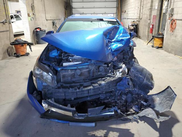 4T1BF1FK1HU796313 - 2017 TOYOTA CAMRY LE BLUE photo 5
