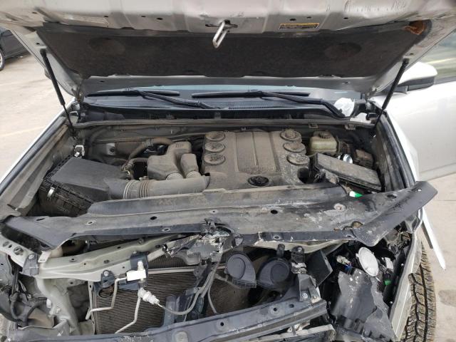 JTEBU5JR0L5749391 - 2020 TOYOTA 4RUNNER SR5/SR5 PREMIUM 银色 照片 11