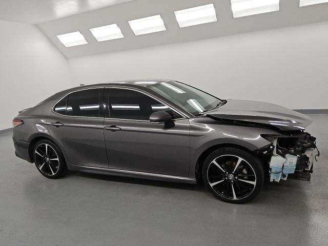 4T1B61HK7KU823101 - 2019 TOYOTA CAMRY XSE GRAY photo 4