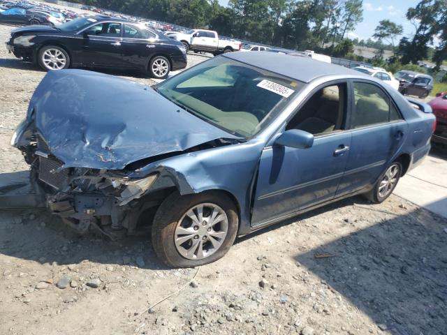 2004 TOYOTA CAMRY LE, 
