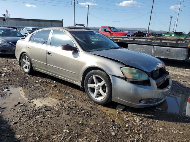 1N4BL11D15C372322 - 2005 NISSAN ALTIMA SE SILVER photo 4