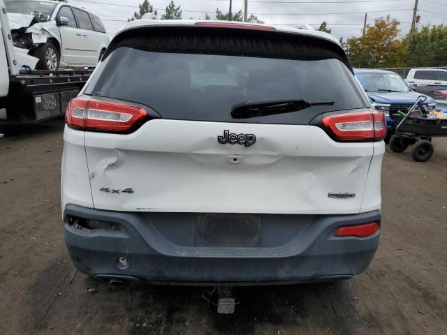 1C4PJMCB4HW523997 - 2017 JEEP CHEROKEE LATITUDE WHITE photo 6