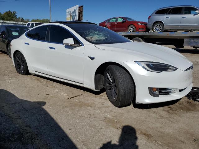 5YJSA1E24JF247563 - 2018 TESLA MODEL S 白色 照片 4