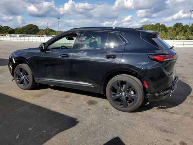 LRBFZNR42PD069535 - 2023 BUICK ENVISION ESSENCE BLACK photo 2